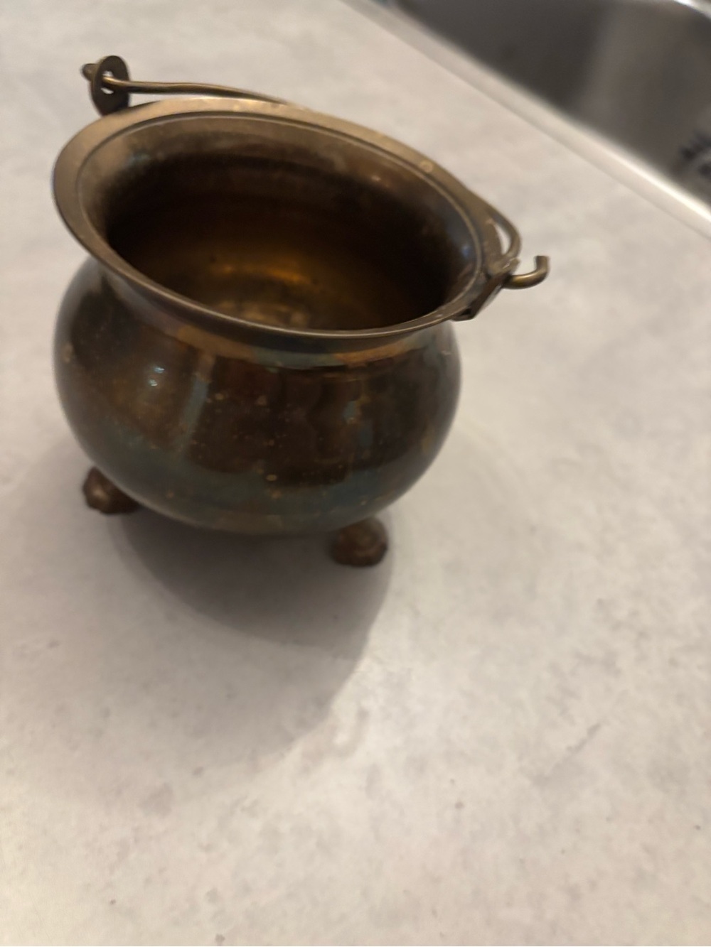 Vintage Brass Cauldron - Petit Chaudron en Laiton Tripode